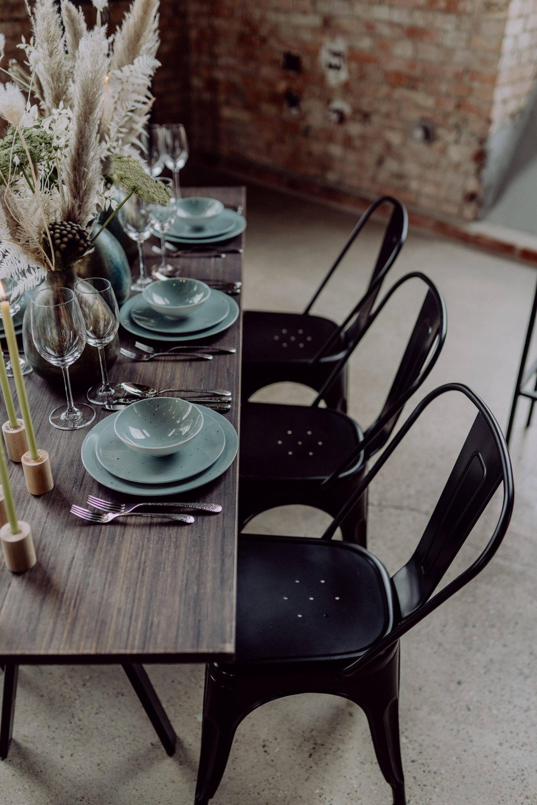 Sitztisch Ampere "Edition black" Industrieholz, 70x180 cm – Bild 4